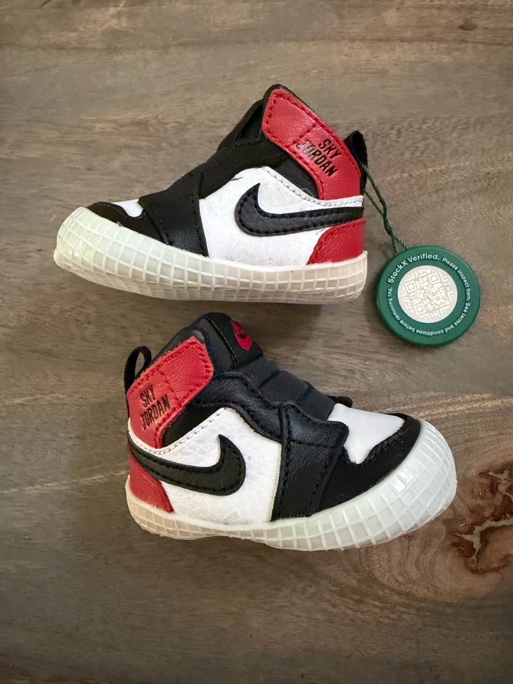 Jordan 1 Crib Bootie